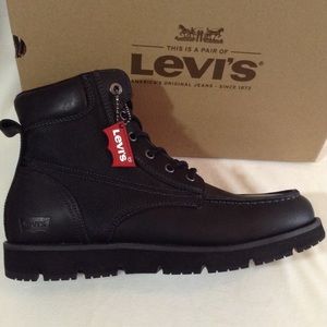 levis moc toe boots